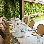 Wine & Books Hotel Lisbona