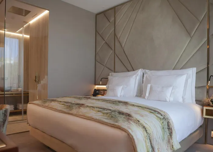 ホテル Wine & Books