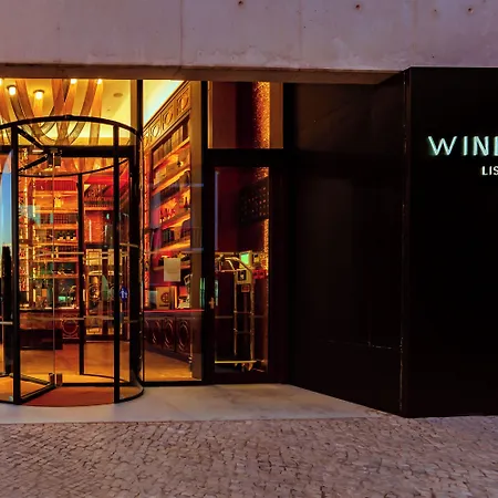 Wine & Books 5*