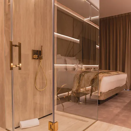 Wine & Books Hotel 5*