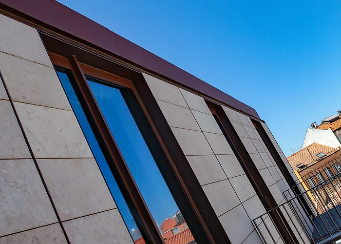 Wine & Books Ξενοδοχείο 5*