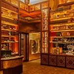 ホテル Wine & Books リスボン