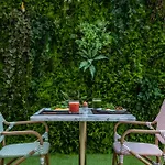 ホテル Wine & Books リスボン