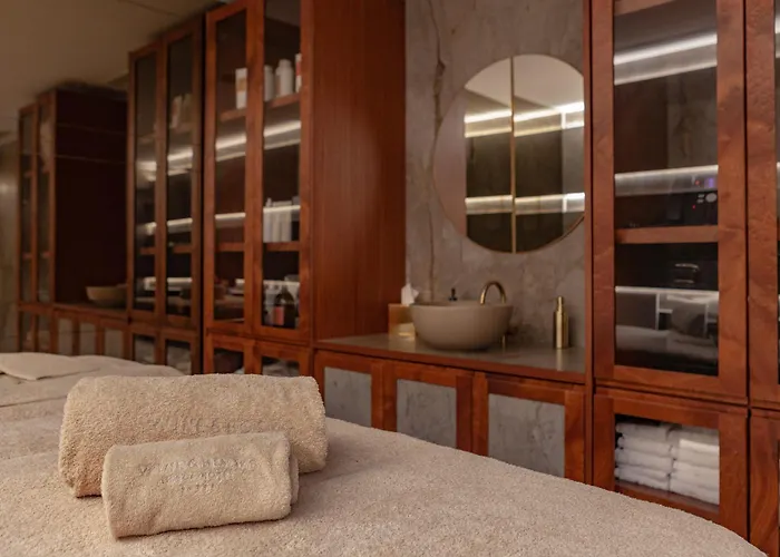 Hotel Wine&books Lissabon