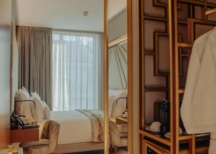 Wine&books Hotel Lissabon